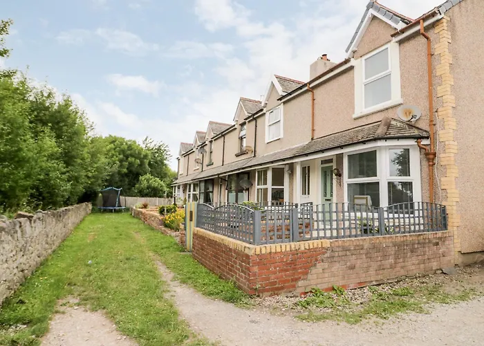 1 River View Terrace