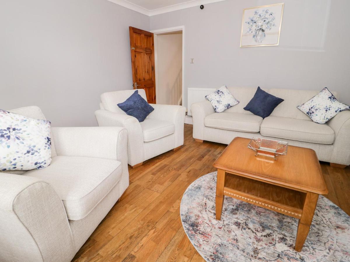 Holiday home 1 River View Terrace Llandudno Junction