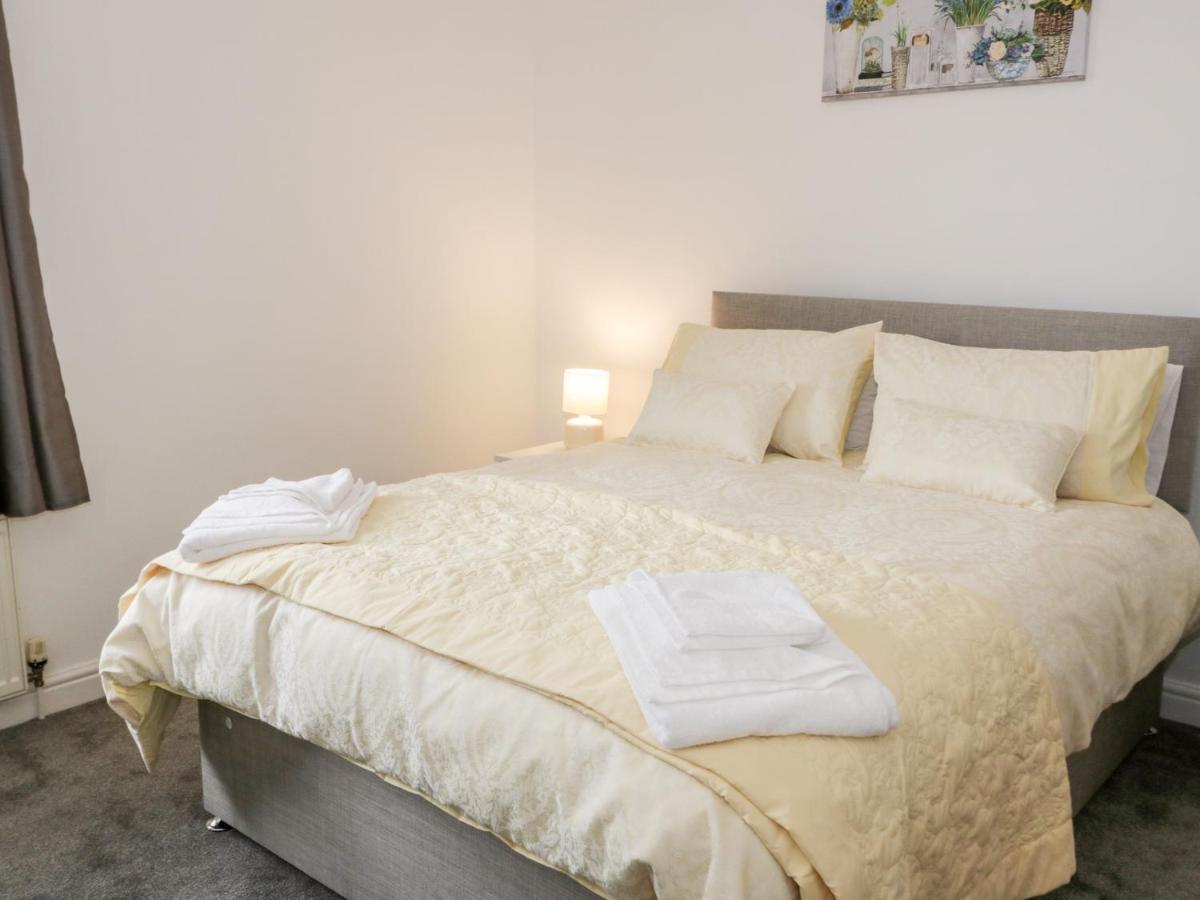 1 River View Terrace Holiday home Llandudno Junction